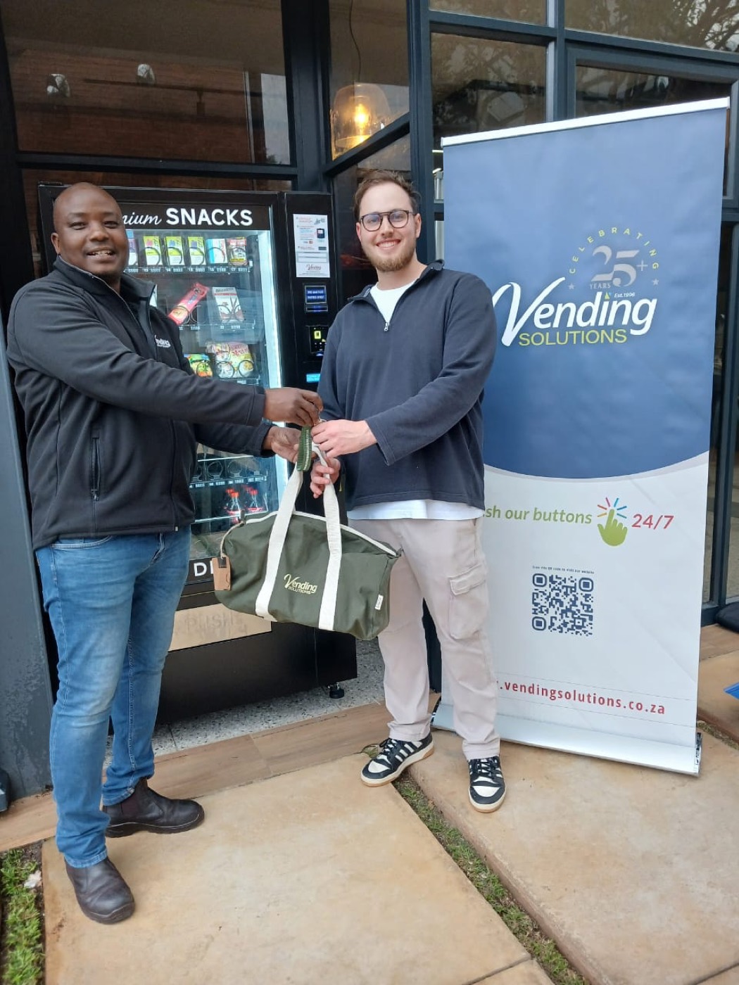 Install handover with Amir Laufert
