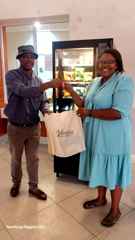 Handing over a fresh food machine to its new site