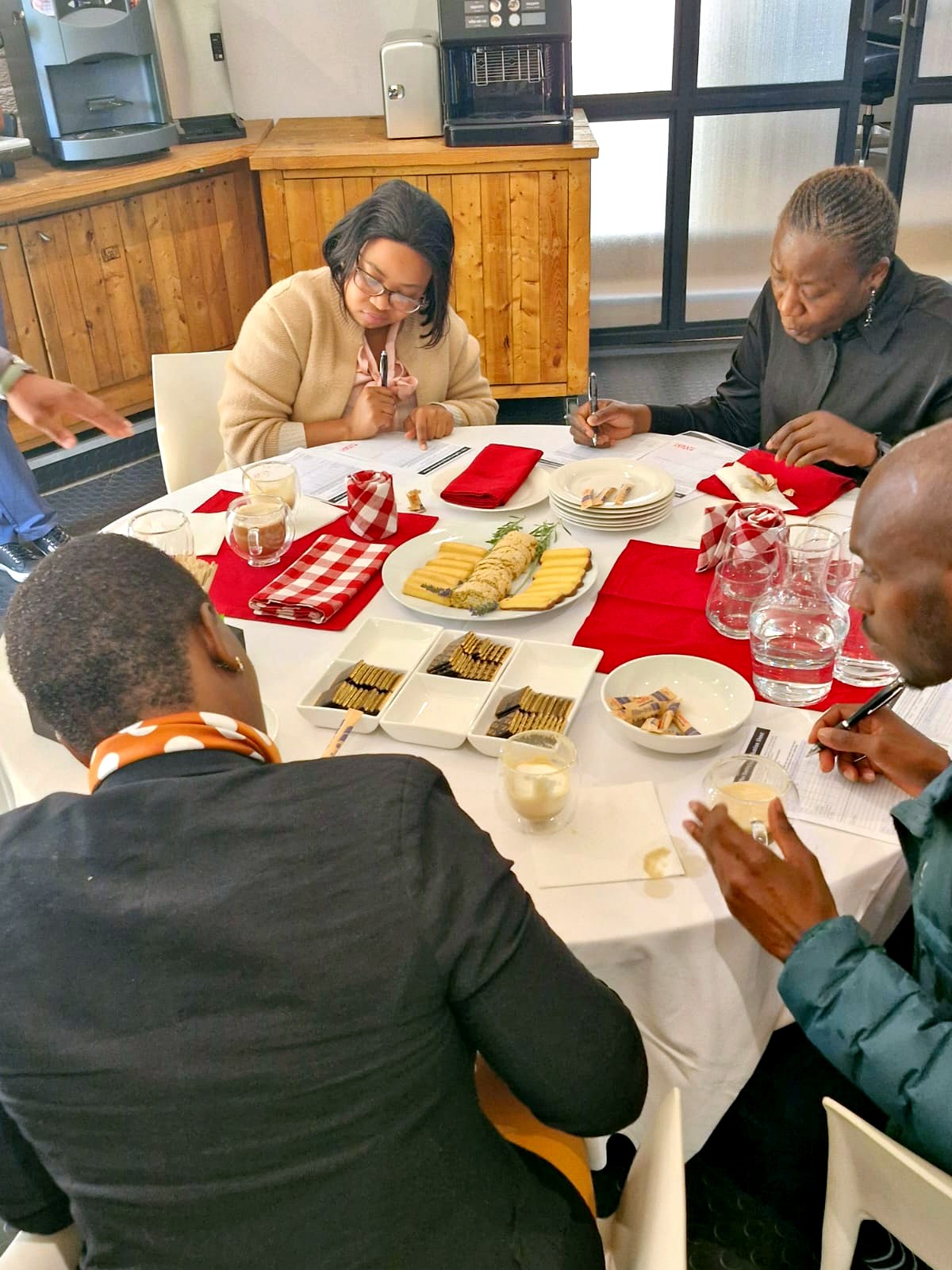 Client team scoring the coffee tasting